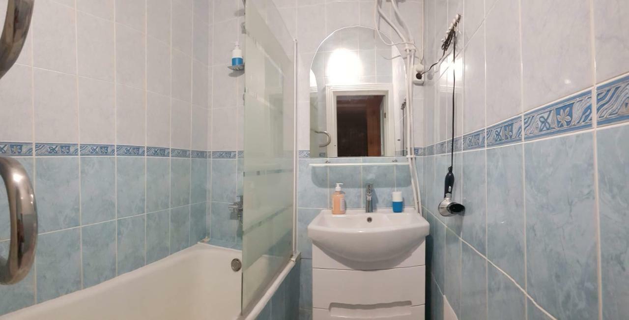 Kyiv Top Location 60M2 Apt In Old City Fast Wifi Selfchekin 外观 照片