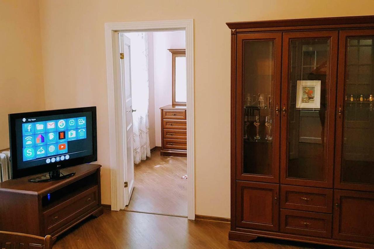 Kyiv Top Location 60M2 Apt In Old City Fast Wifi Selfchekin 外观 照片
